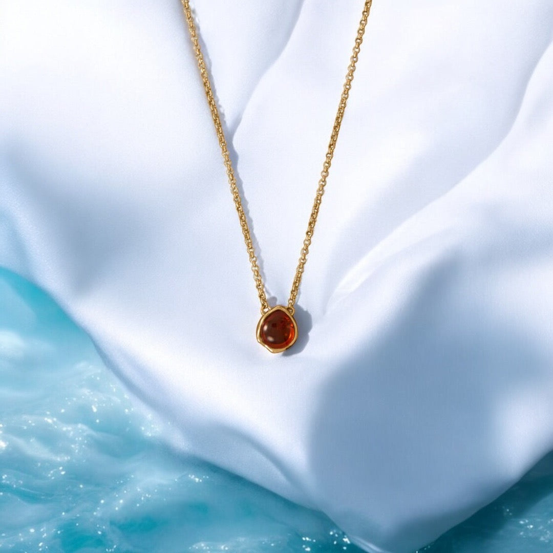 Adjustable Gold Hammered Edge Pear Baltic Amber Necklace - Sparks and Gem