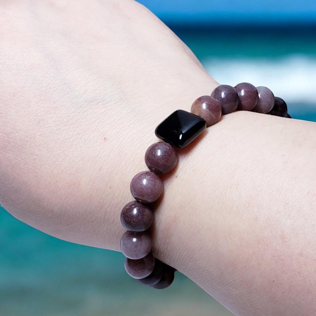 Purple Aventurine and Square Onyx Gemstone Stretch Bracelet - Sparks and Gem