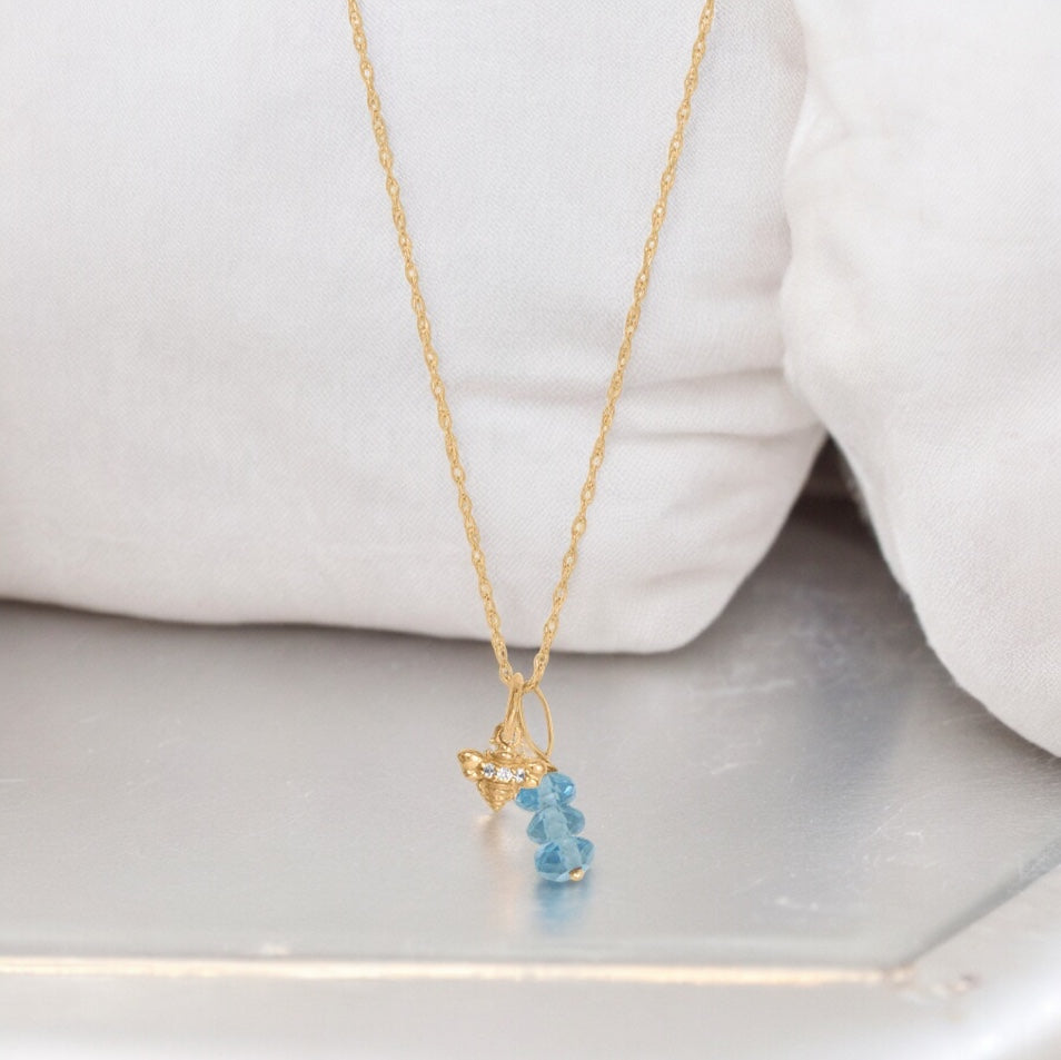 14 Karat Gold Tiny Bumble Bee Charm with Cubic Zirconia - Sparks and Gem