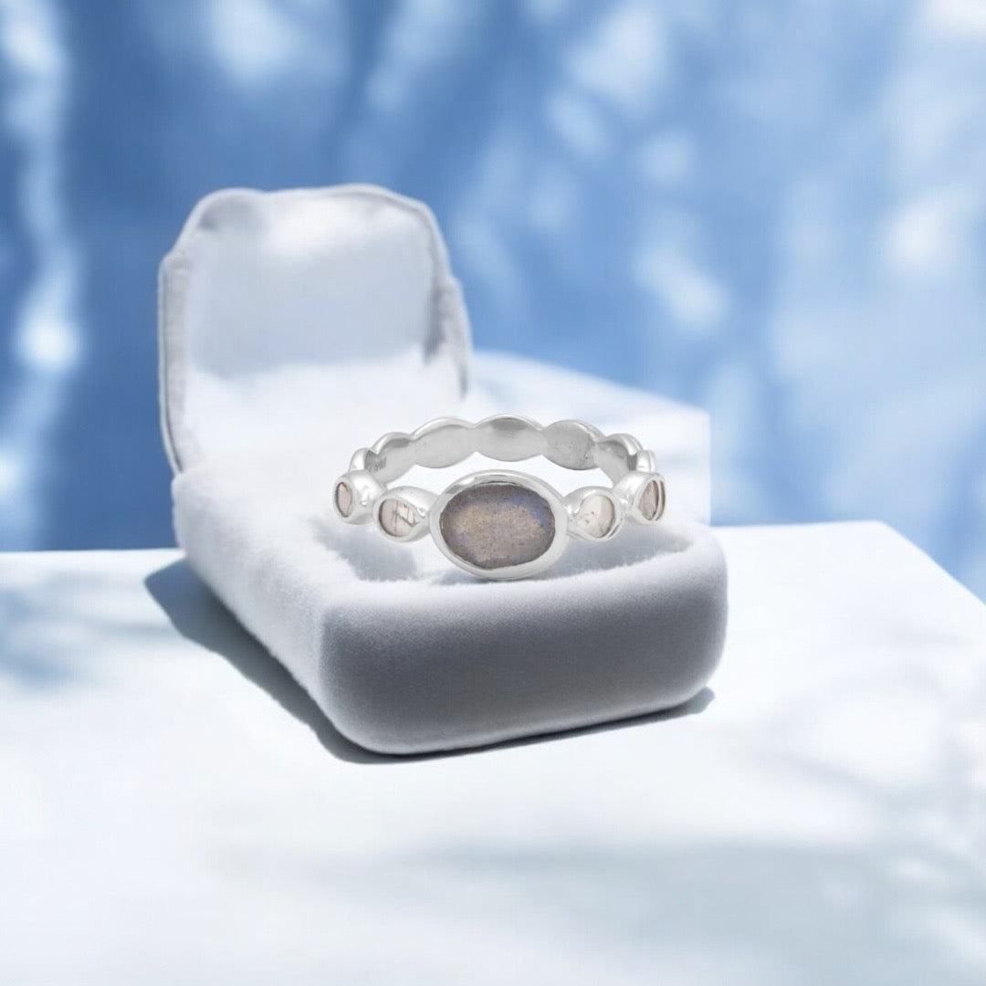Labradorite and Polki Diamond Sterling Silver Ring